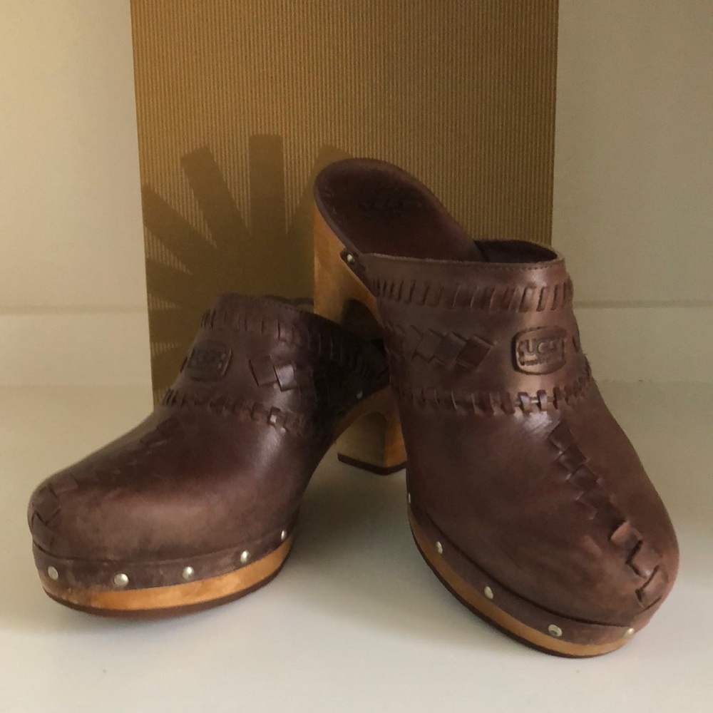 UGG clogs